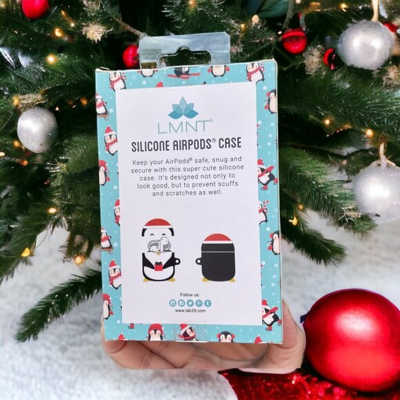 NWT - Penguin Airpods® Case  AMERICAN EAGLE / LMNT - Picture 2 of 3